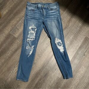 American Eagle Outfitters Light Blue Distressed Skinny Jeans